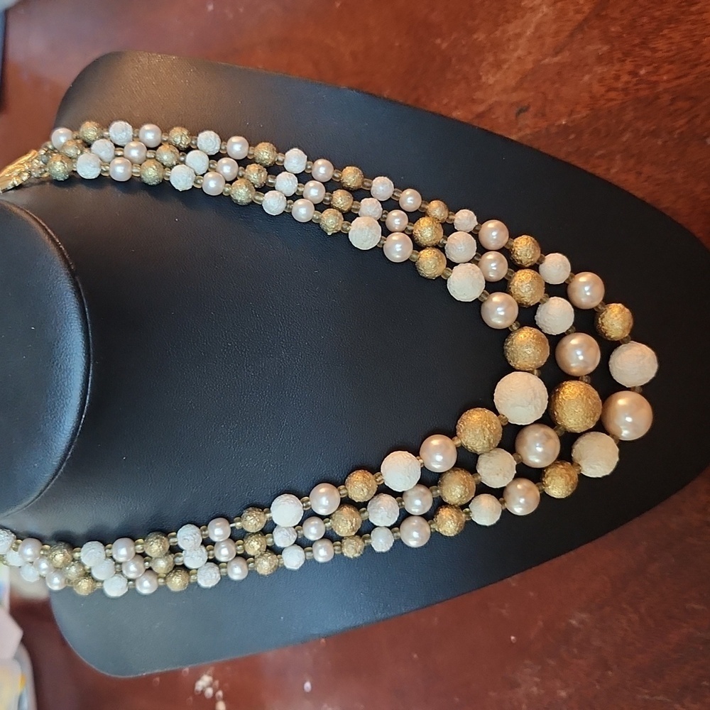 Vintage Japan triple strand beaded necklace‎